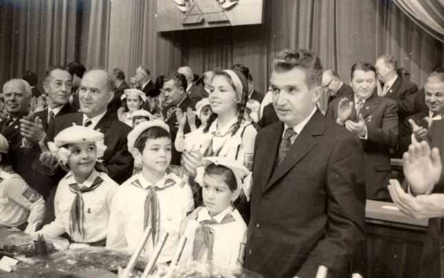 Învăţământul argeşean în epoca stalinismului intelectual