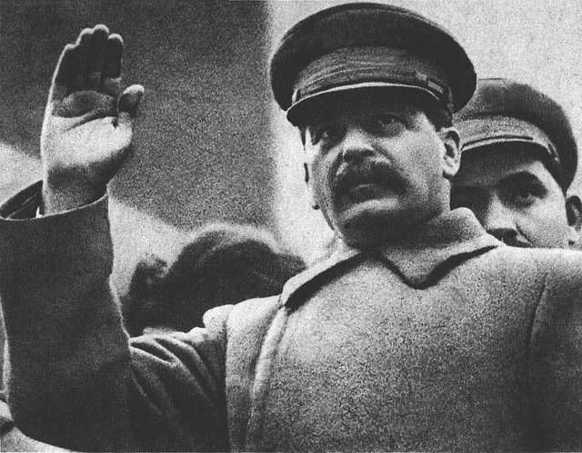 Iosif Vissarionovici Stalin și cele mai serioase pregătiri de război mondial