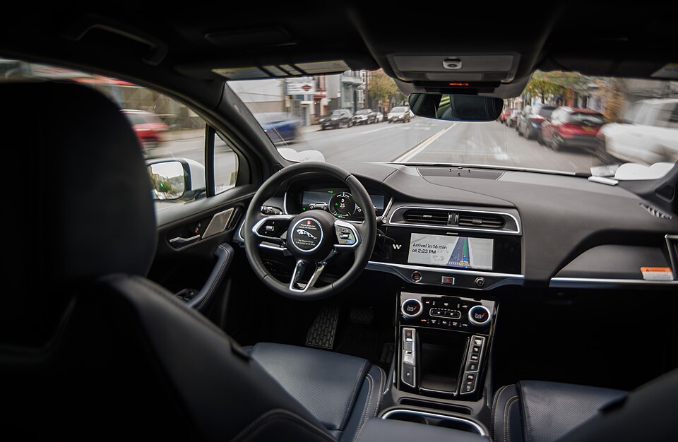 Mașinile ce se conduc singure și companiile ce schimbă viitorul transportului